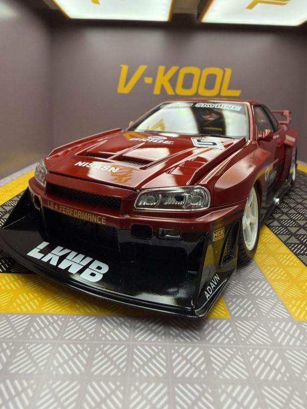 1:18 爆走改裝版 GTR 合金車 
