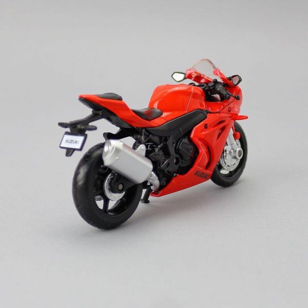 1:18 SUZUKI 鈴木 GSX R-1000 阿魯 彩珀 