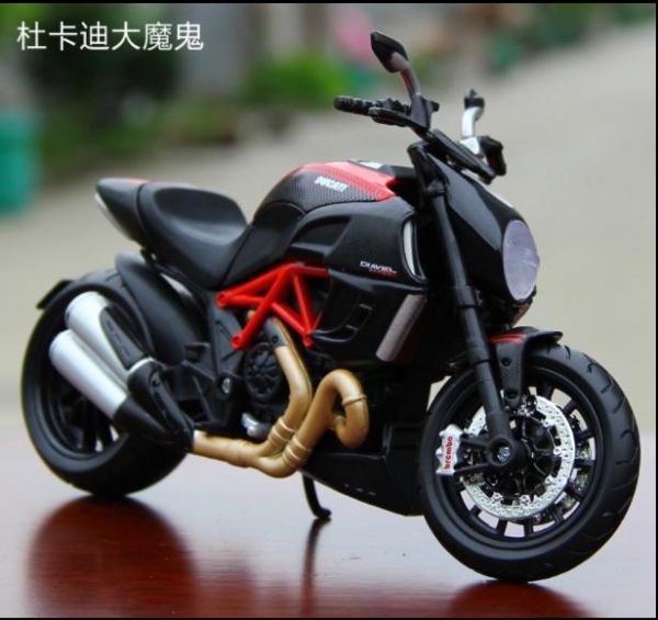 杜卡迪 大魔鬼 1/12 重機模型 