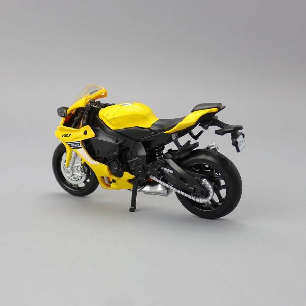 1/18 Yamaha R1 重機模型#38 