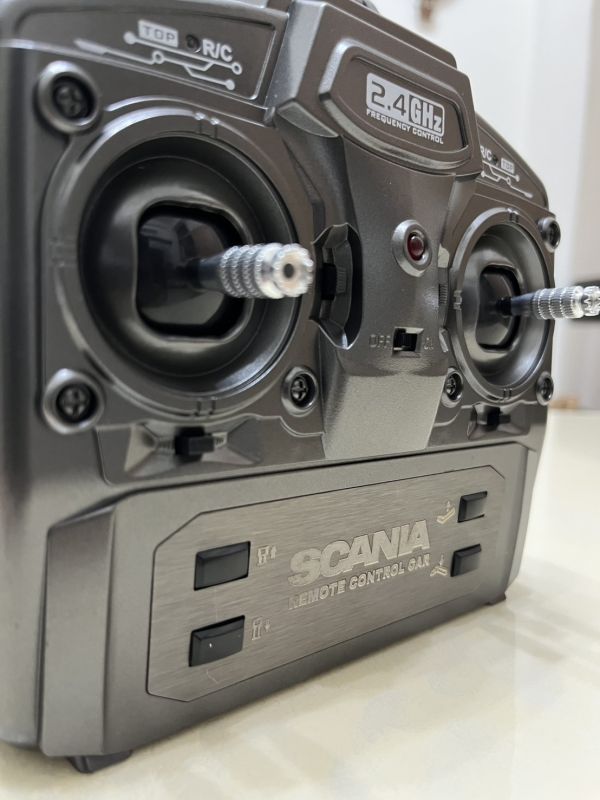 1:18 重型 Scania 770S 拖車頭 斯坎尼亞 遙控車 