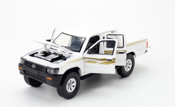 1:32 高仿真 新版 TOYOTA 皮卡 海力克斯 貨卡 HILUX 