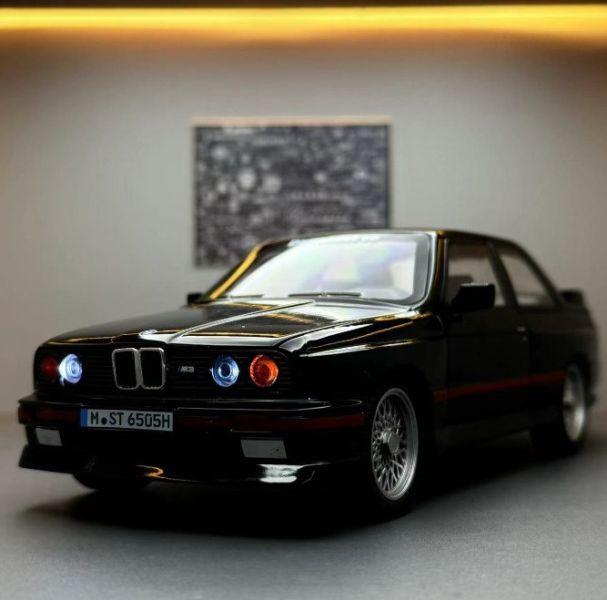 1/24 BMW E30 M3 仿真 寶馬 1:24 合金車 