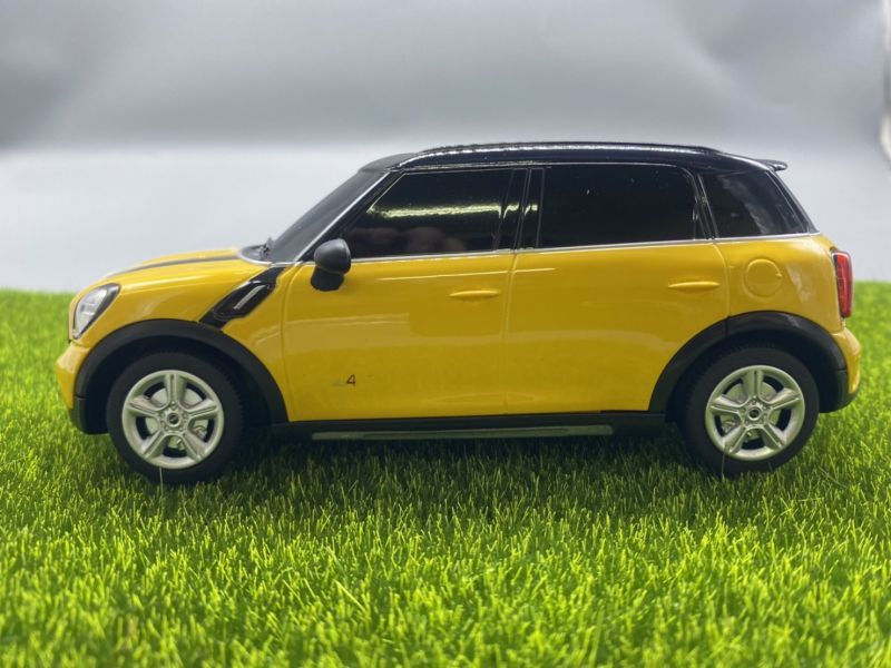 MINI 鄉下人 1/24 遙控車 