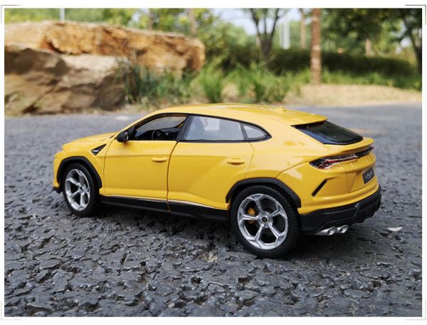 藍寶堅尼 URUS 1/24 合金車 wl24002 