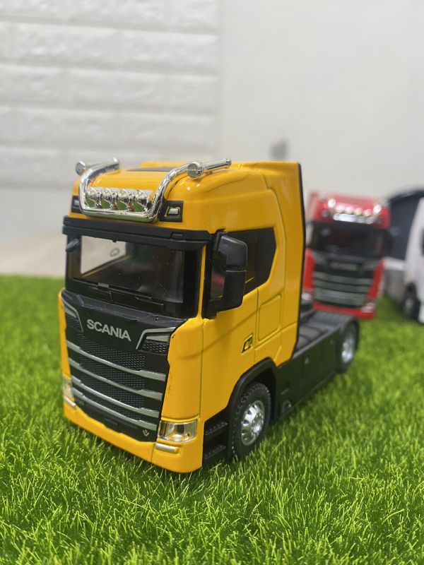 1:36 Scania 斯坎尼亞 合金車頭 