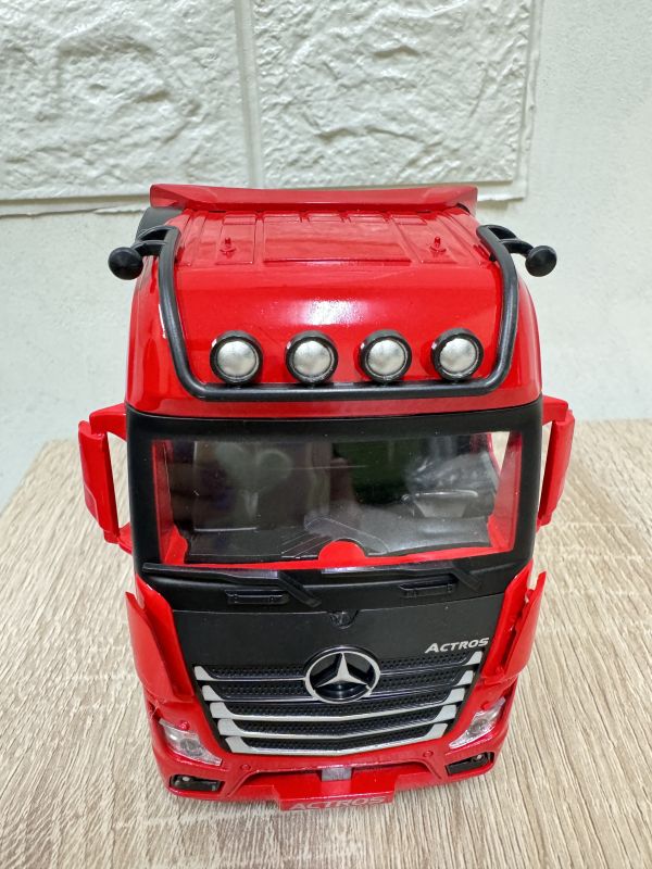 1/24 賓士 卡車車頭 合金模型 