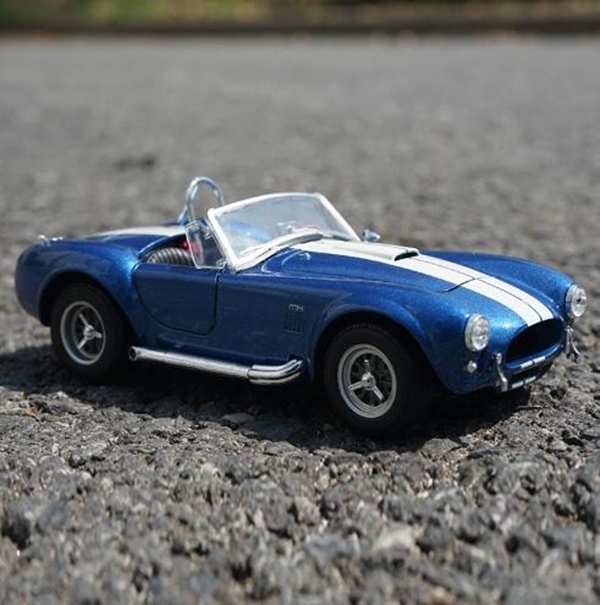1/24 welly 眼镜蛇 1965 SHELBY 謝爾比 