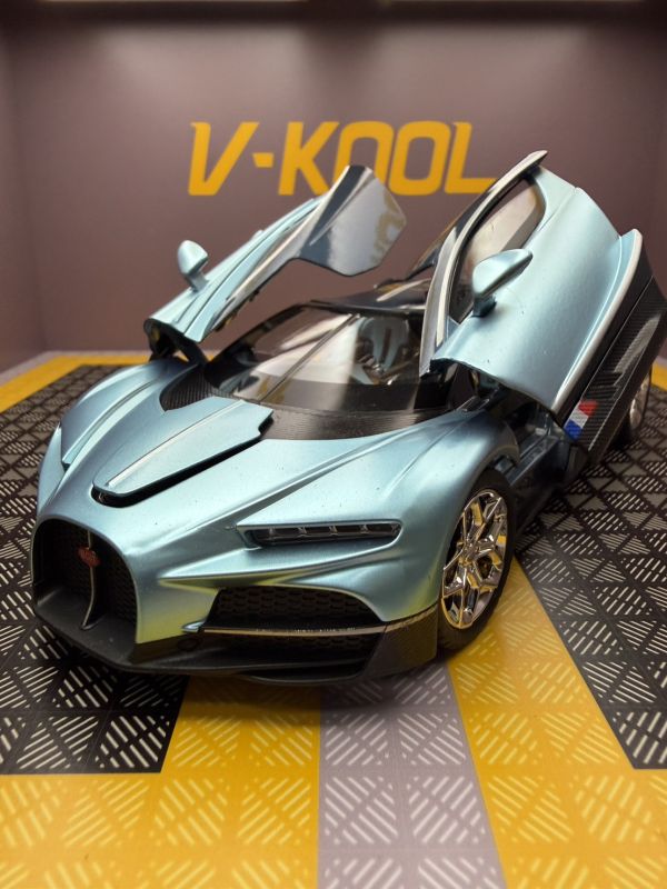 1/24 布加迪 陀飛輪 1:24 合金車 