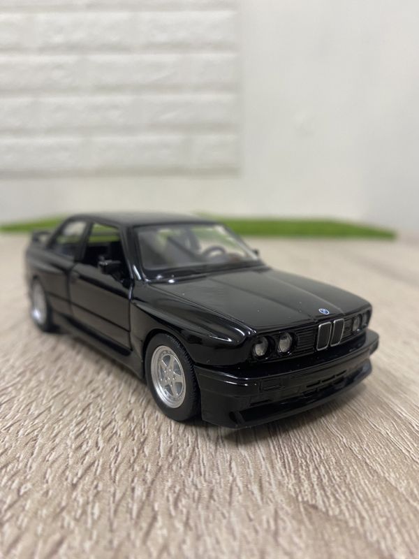 1:36 多款復古車 BMW E30 M3 