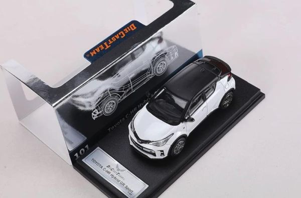 1:64 TOYOTA CH-R 豐田 CHR 1/64 合金車 DCT 