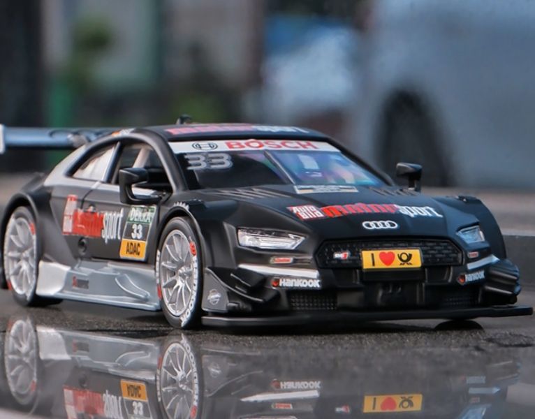 1/32 組裝式 奧迪 RS5  