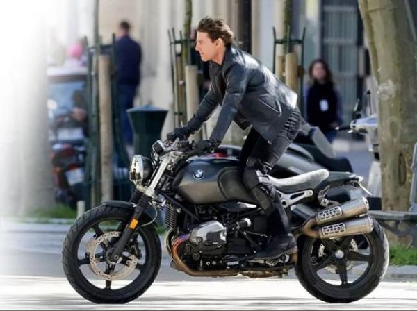 BMW R NINE 1/12 重機模型 