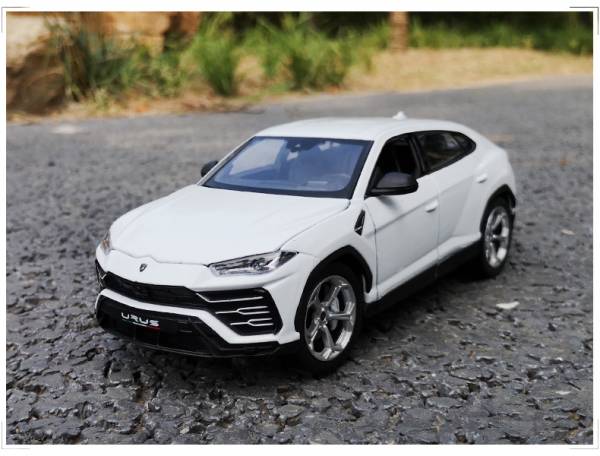 藍寶堅尼 URUS 1/24 合金車 wl24002 
