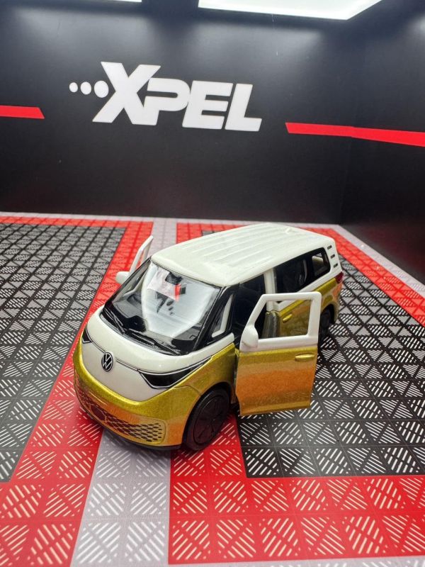 授權 福特 ID Buzz 麵包車 電動車 1/36 合金車 D04 welly 威利 