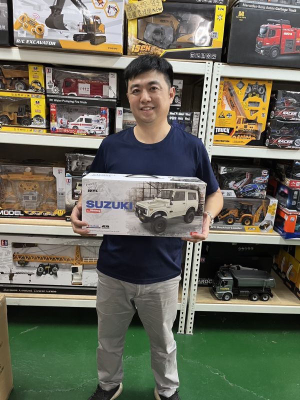 1:10 授權 Jimny 吉姆尼 越野車 