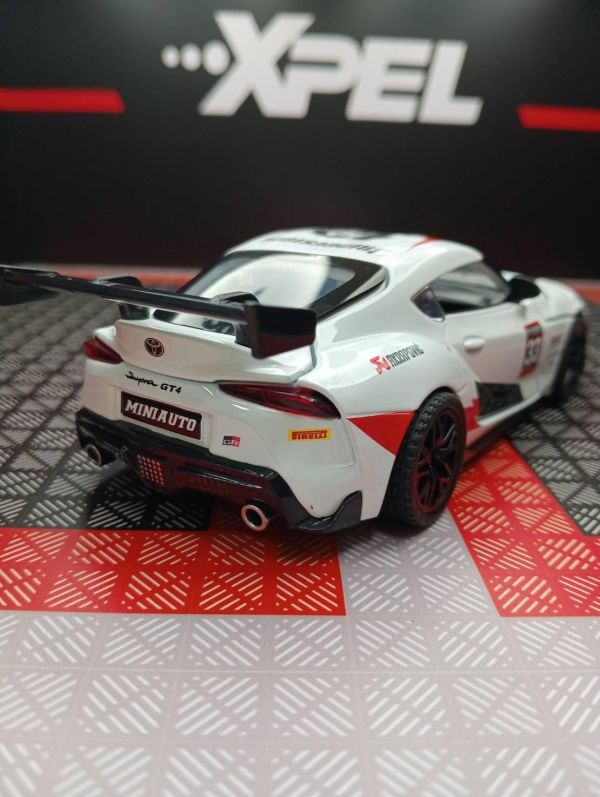 1:32 Toyota GR Supra GT4 牛魔王 1/32 