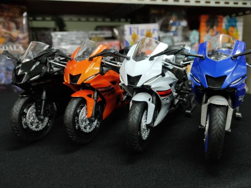 YAMAHA R6 重機模型 