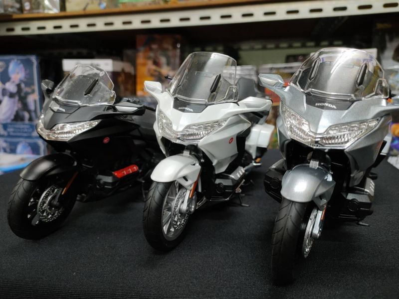 1/12 HONDA 本田 金翼 Gold Wing 