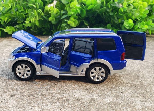1:32 三菱 帕杰羅 Pajero 越野車 1/32 合金車 