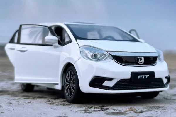 1/32 高階 本田 FIT HONDA 