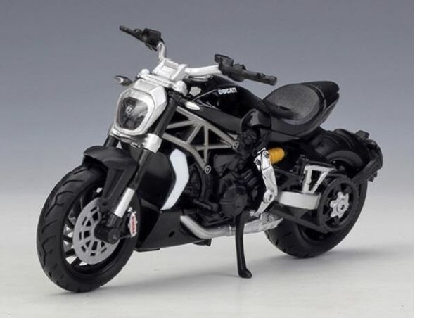 Bburago 1/18 杜卡迪 Xdiavel S 大魔鬼 S 