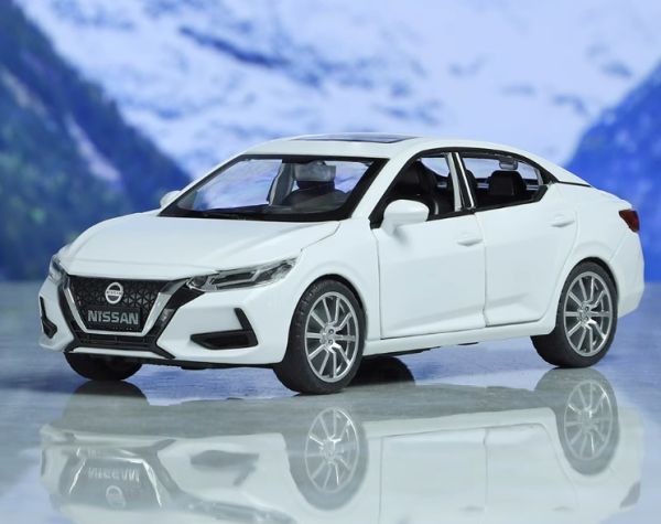 1/32 Nissan Sentra 尼桑 仙草 合金車 