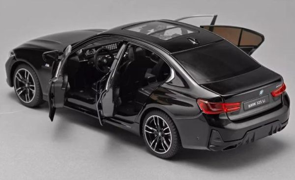 1:24 BMW 3系列 335 G20 1/24 合金車 