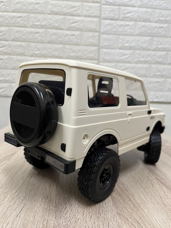1:10 授權 Jimny 吉姆尼 越野車 