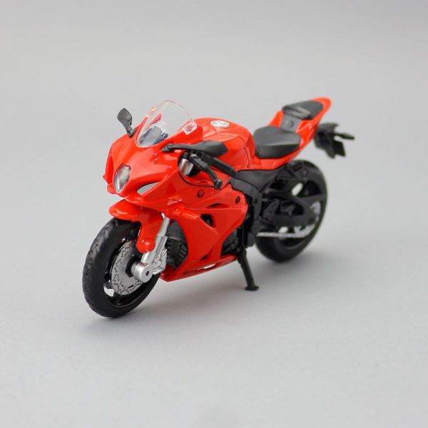阿莎力 1/18 SUZUKI 鈴木 GSX R-1000 阿魯 #37 