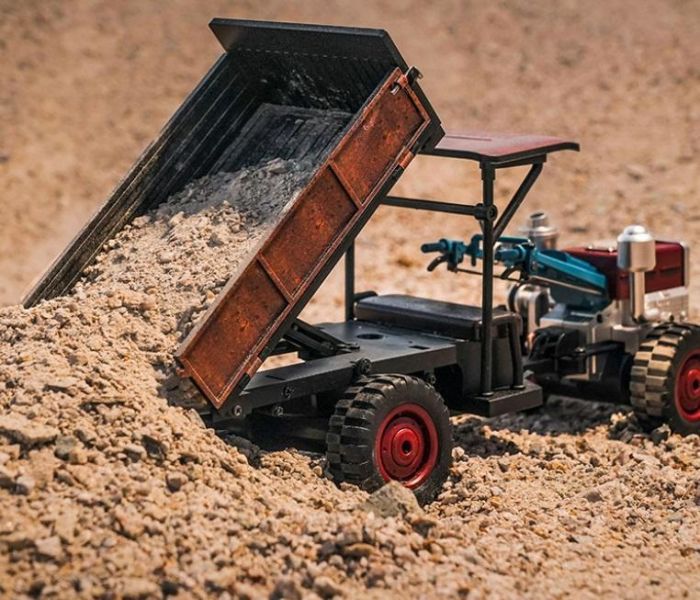 復古 遙控老鐵牛 農耕車 