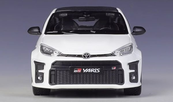 1/24 GR YARIS 暴力鴨 合金車 1:24 