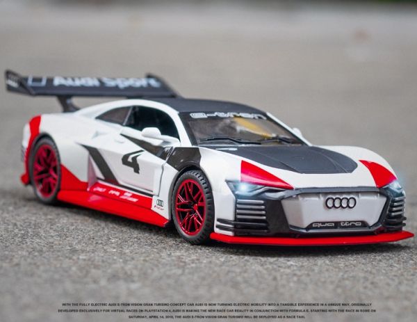 1:32 奧迪 E-TRON 重裝 遊戲賽車 AUDI 