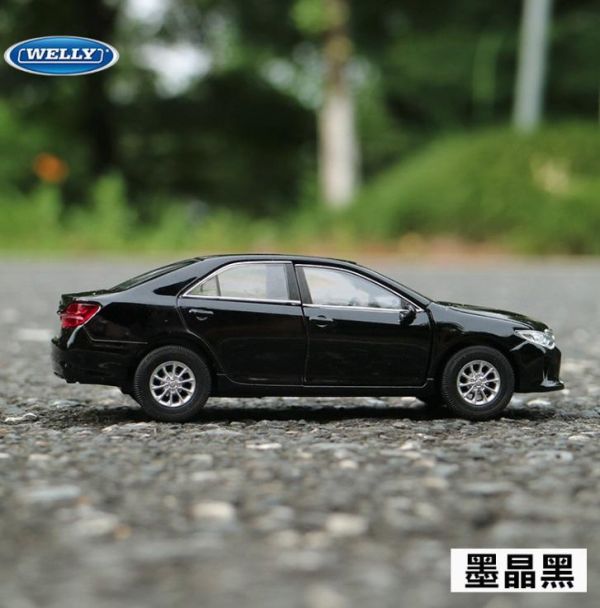 1:36 Welly 威利 豐田 TOYATA CAMRY E03 