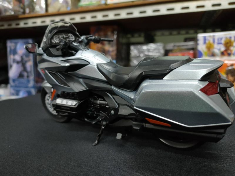 1/12 HONDA 本田 金翼 Gold Wing 