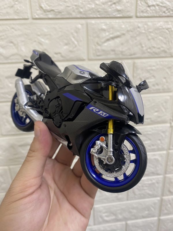 1/12 YAMAHA R1M 重機模型 