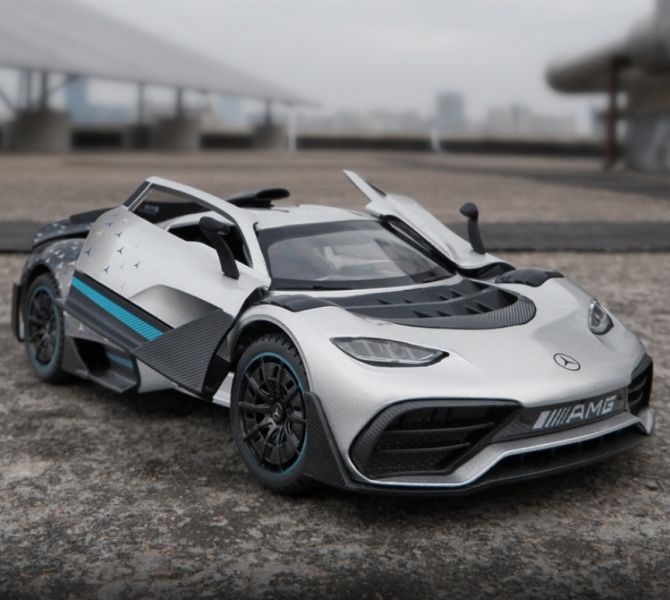 1/24 賓士 ONE  合金車 