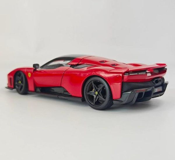 1/24 法拉利 F80 比美高 1:24 合金車 