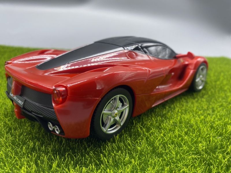 法拉利 LaFerrari 馬王 1/24 遙控車 