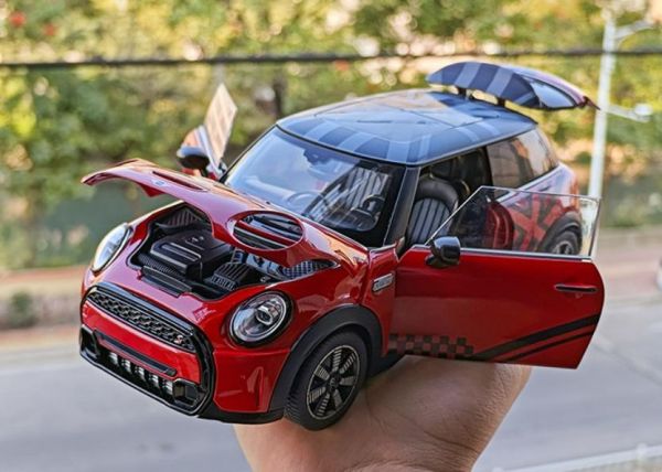 1:18 授權 MINI cooper s 合金車 