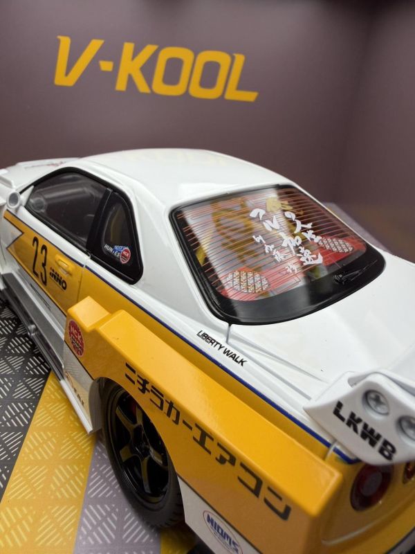 1:18 爆走改裝版 GTR 合金車 