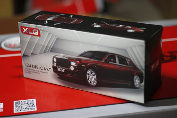 勞斯萊斯 幻影 Rolls-Royce 1/24 合金車 