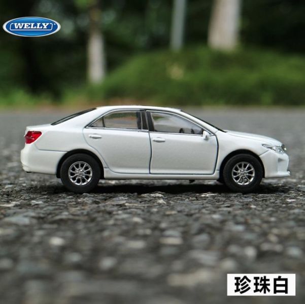 1:36 Welly 威利 豐田 TOYATA CAMRY E03 