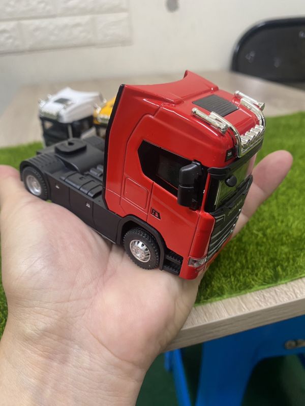 1:36 Scania 斯坎尼亞 合金車頭 