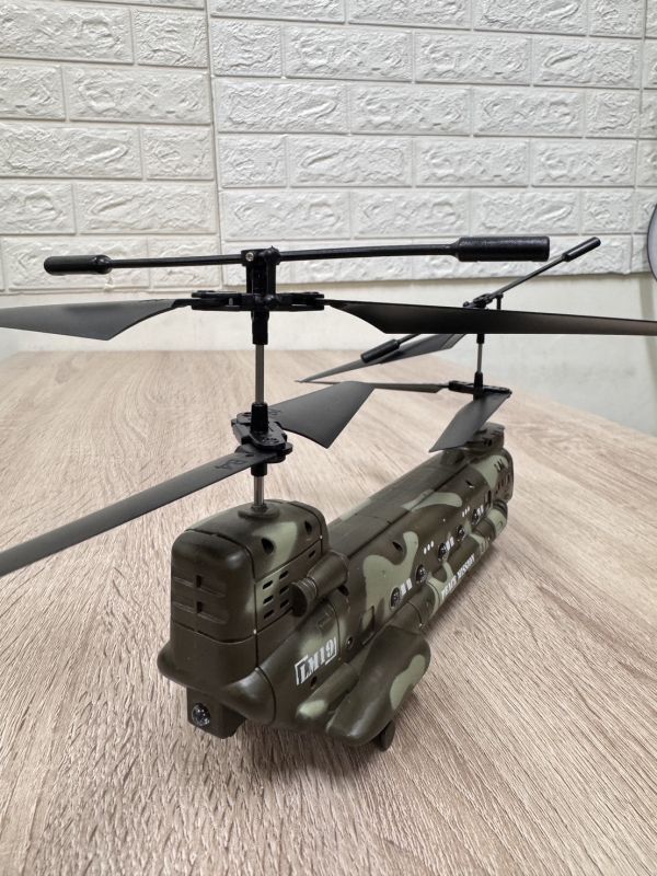中尺寸 軍用 運輸機 遙控直升機 