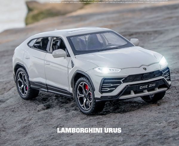 1/24 URUS 藍寶堅尼 野牛 合金車 