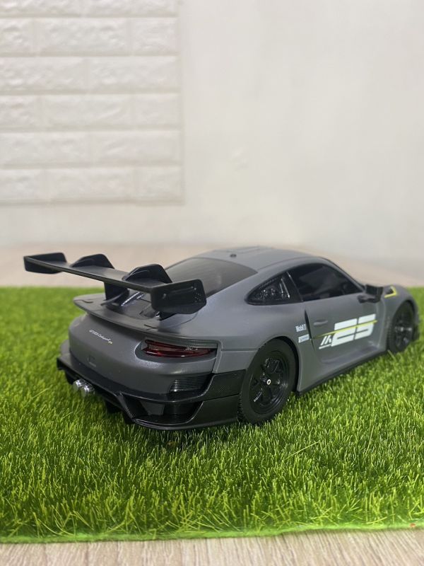 1/24 保時捷911 GT2 RS Clubsport 25 遙控車 原廠授權 1:24 跑車 