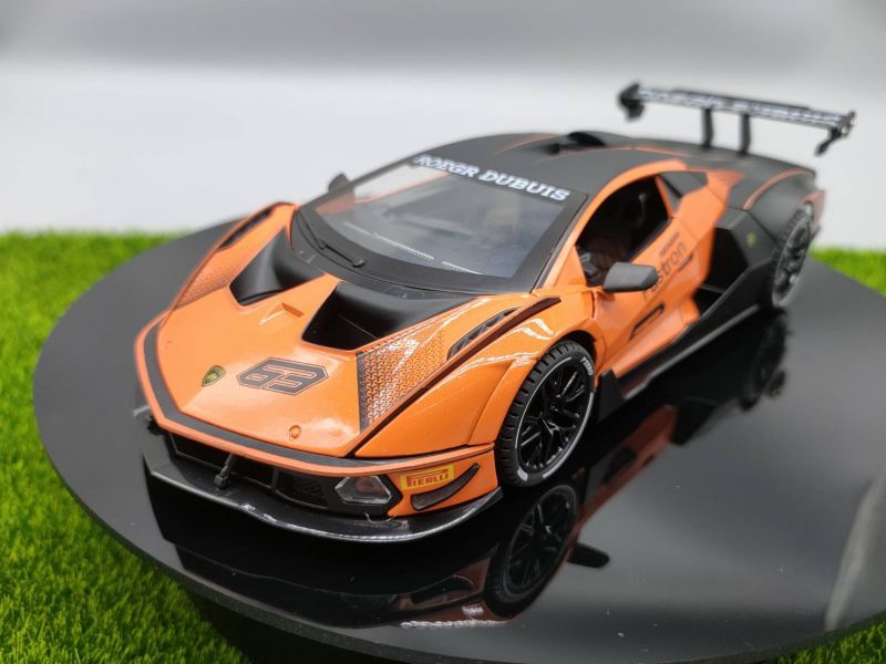 1/24 藍寶堅尼 SCV12 