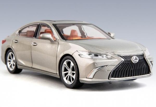 1:24 LEXUS ES300 模型車 合金車 