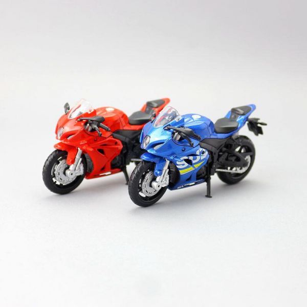 1:18 SUZUKI 鈴木 GSX R-1000 阿魯 彩珀 
